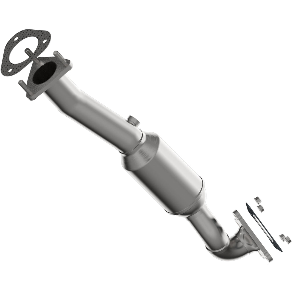 Magnaflow DF Conv 2017-2022 Chevrolet Colorado FRONT LEFT Underbody 3.6280676