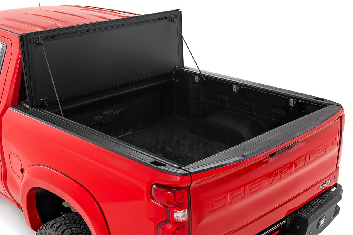 Rough Country Hard Tri-Fold Flip Up Bed Cover 5 ft10 Inch Bed Chevy GMC Sierra 1500 19-26 Silverado 1500 19-26