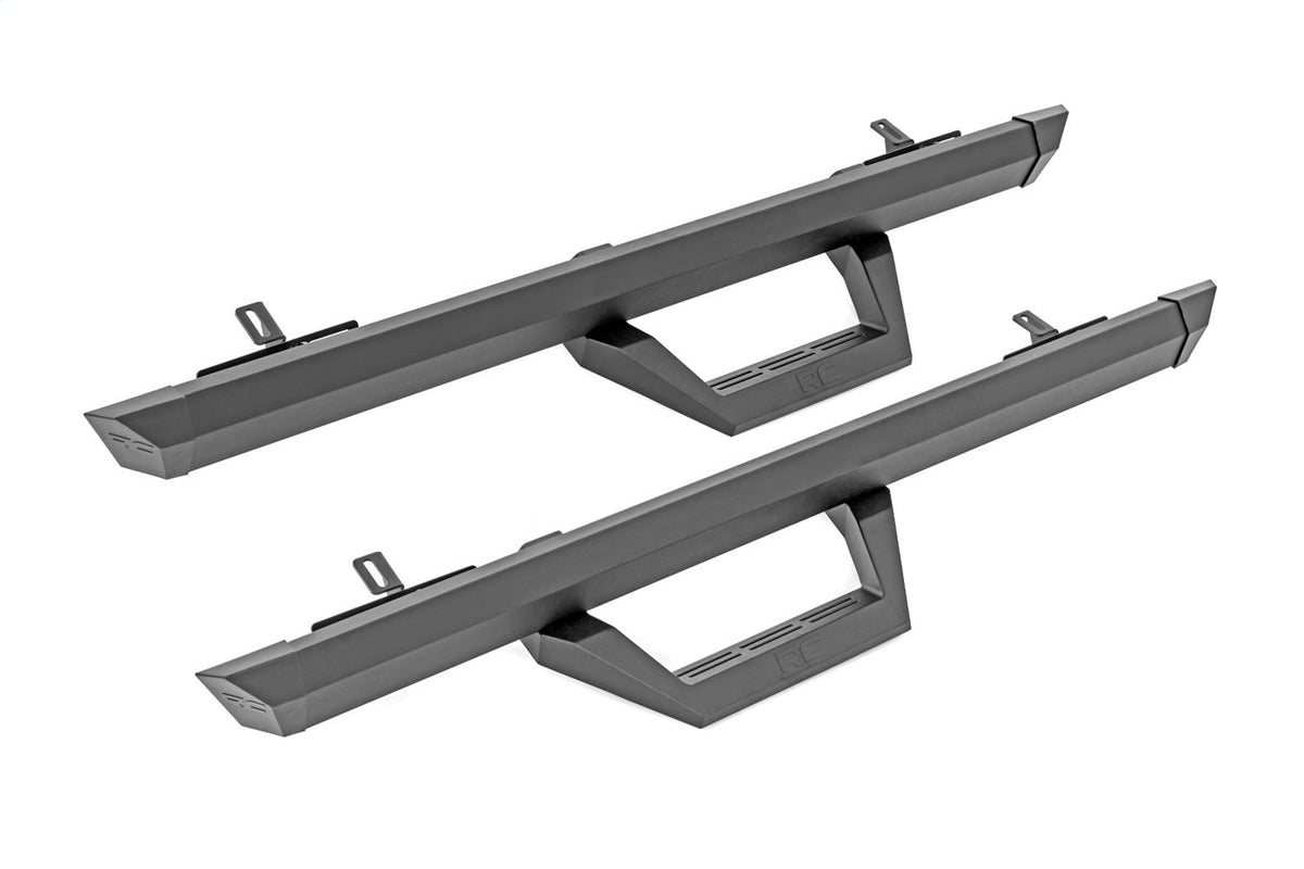 Rough Country SRX2 Adjustable Aluminum Step Ford Bronco 2 Door 4WD 2021-2026