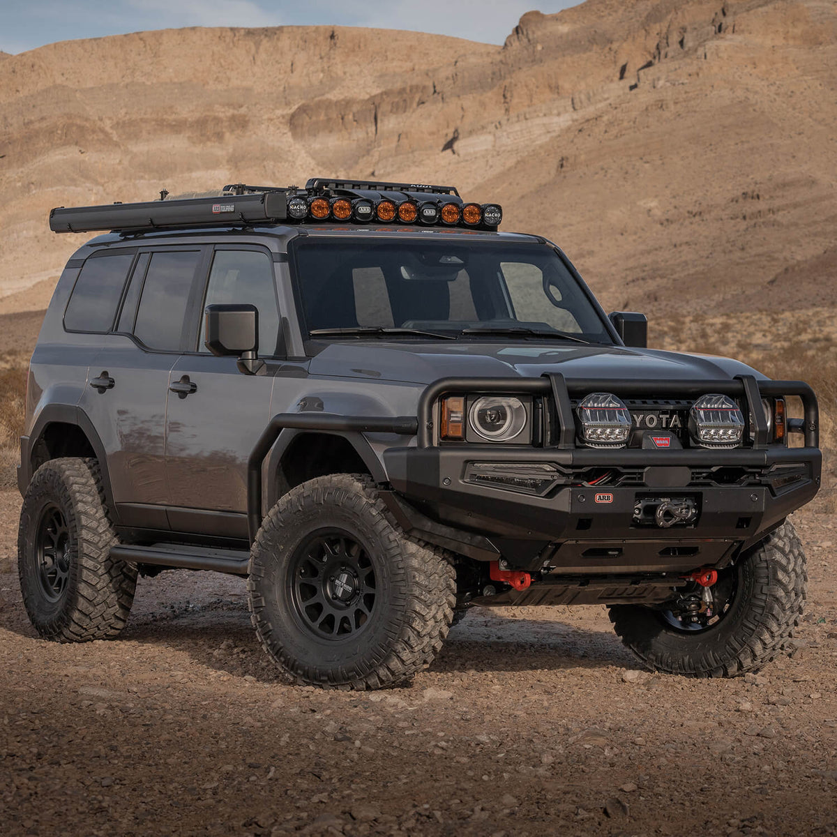 ARB LANDCRUISER 250 MY24 ON USA SUMMIT MKII COMBAR