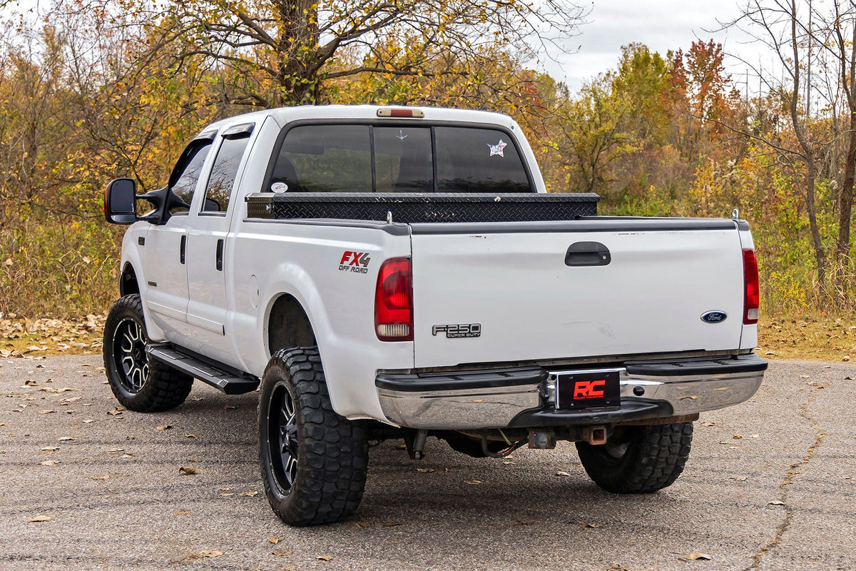 Rough Country HD2 Aluminum Running Boards Super Crew Cab Ford F-250 F-350 Super Duty (99-16)