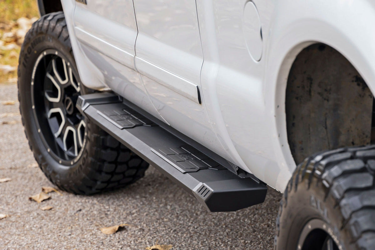 Rough Country HD2 Aluminum Running Boards Super Crew Cab Ford F-250 F-350 Super Duty (99-16)