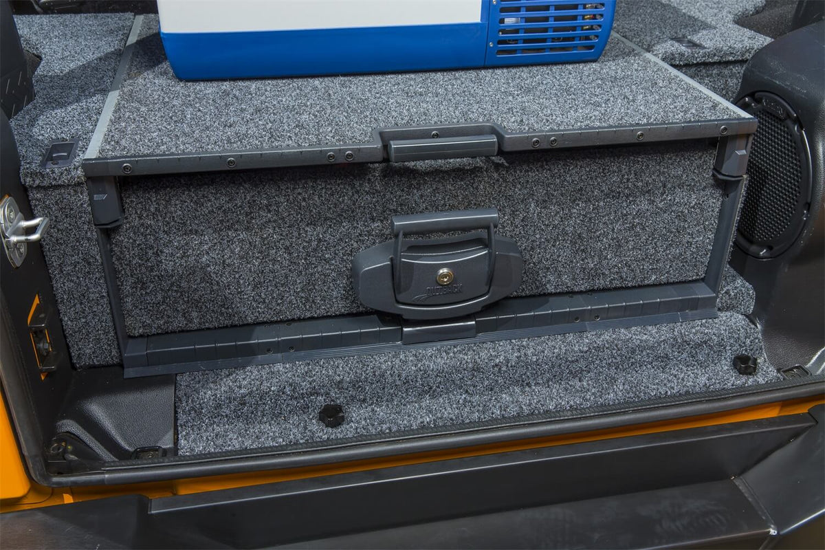ARB JK 4 DOOR PLASTIC AND SUBWOOFER