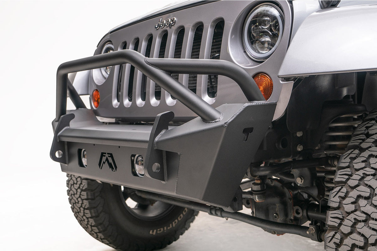 Fab Fours 2007 2018 Jeep JK Stubby w Pre-runner guard