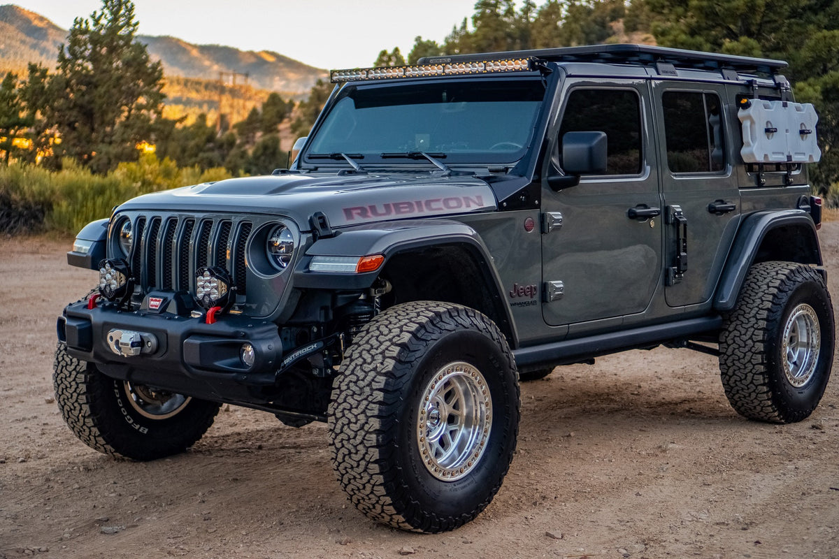 Baja Designs Jeep JL JT (18-26) Roof Bar Kit 50 OnX6 w Upfitter