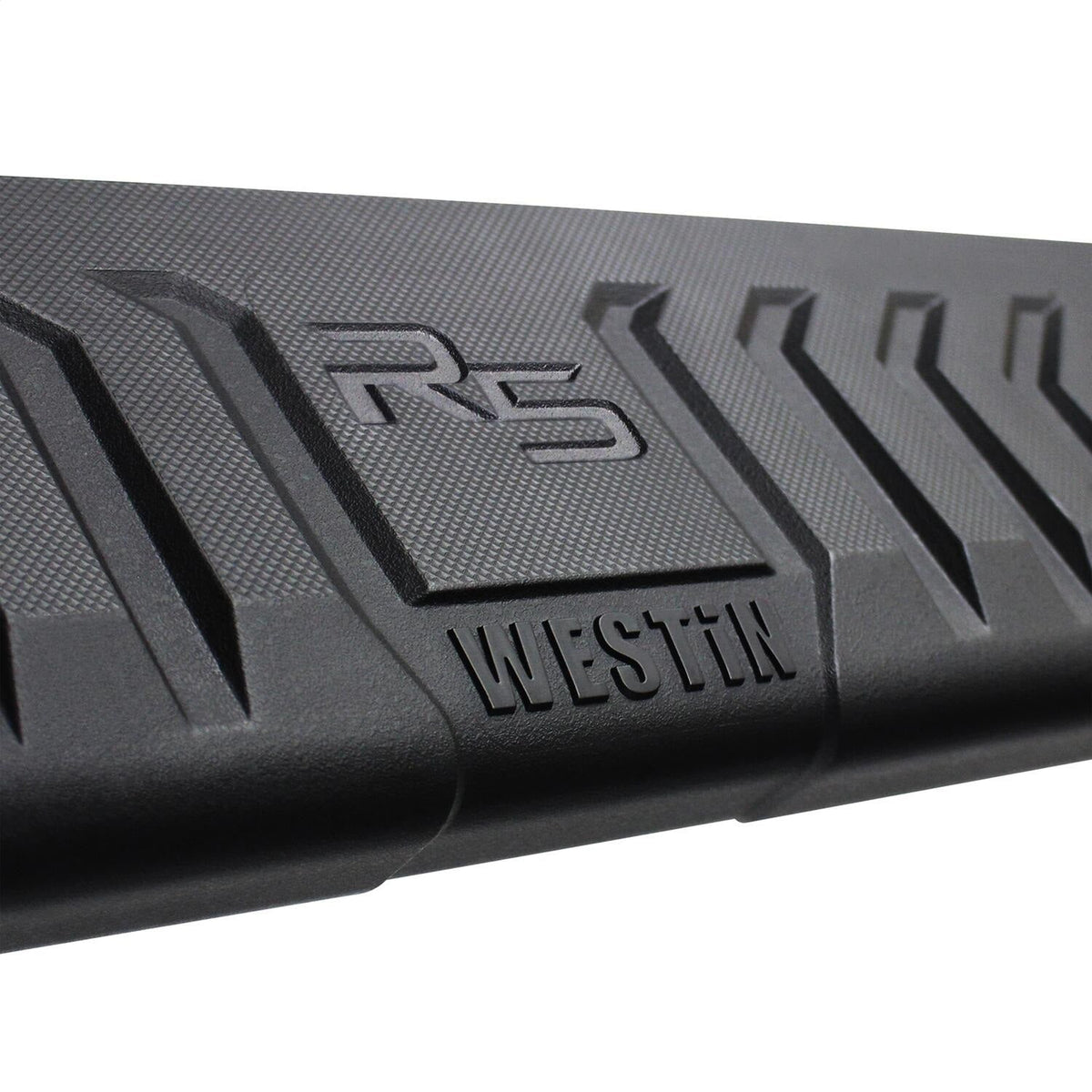 Westin Automotive 1500 Crew Cab 2019 (6.5Ft. Bed)(Excl. 2019 Ram 1500 Classic) R5 M-Series Wheel-to-Wheel Nerf Step Bars
