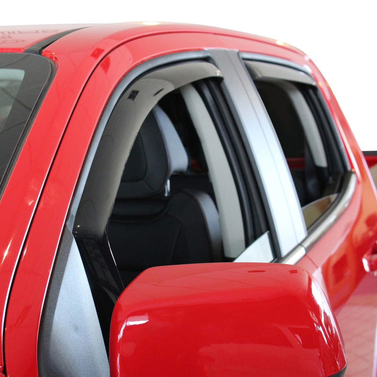 Westin Automotive In Channel Wind Deflector 4pc Smoke Colorado/Canyon Crew Cab 2015-2018