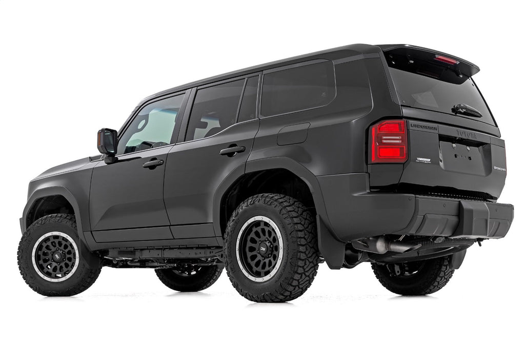 Rough Country 1 Inch Leveling Kit Toyota Land Cruiser 4WD (2024-2026)