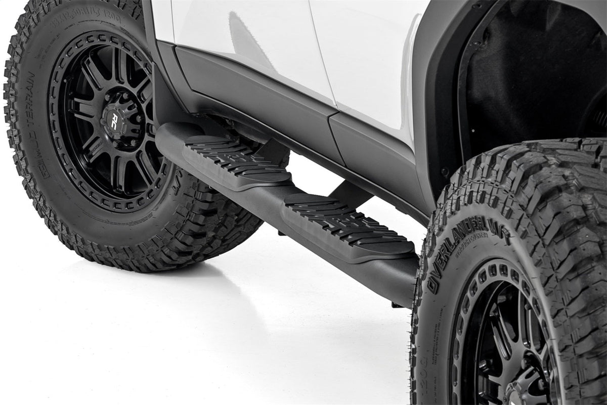 Rough Country Oval Nerf Steps Black Toyota Land Cruiser 4WD (2024-2026)