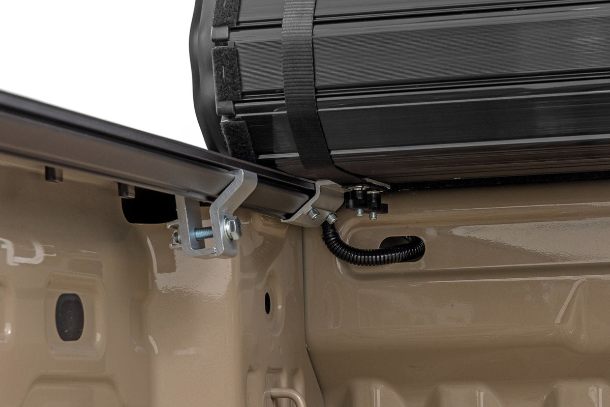 Rough Country Hard Roll Up Bed Cover 5 Bed Chevy GMC Canyon Colorado 2WD 4WD (23-26)