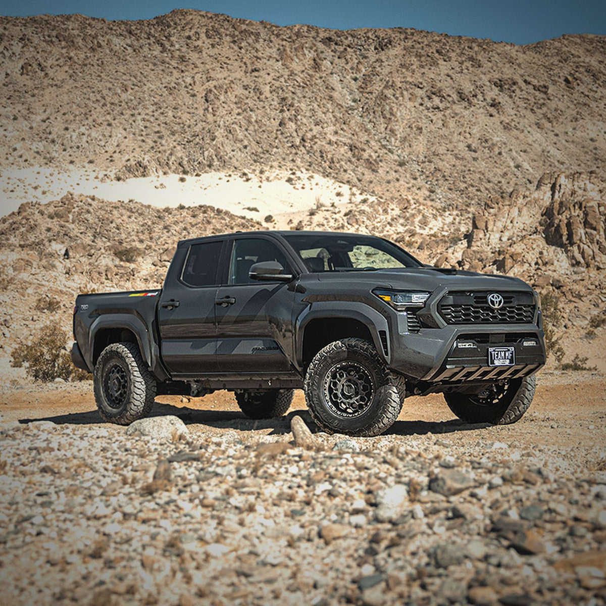 Camburg Toyota Tacoma LC250 24-25 4-Runner 2025 Landcruiser 300 22-25 Lexus LX600 22-25 GX550 24-25 KINETIK Performance Billet X-Joint XL Upper Arms (BLUE)