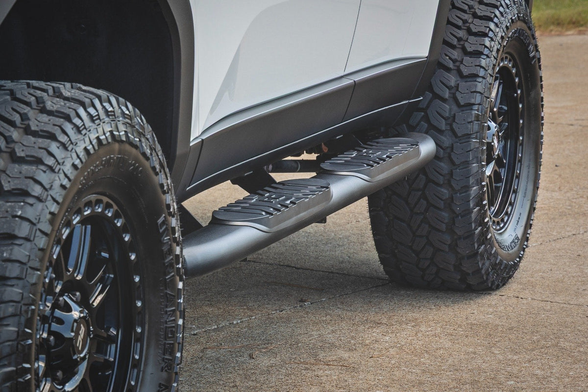 Rough Country Oval Nerf Steps Black Toyota Land Cruiser 4WD (2024-2026)