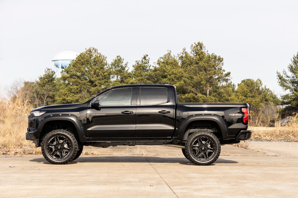 Rough Country Pocket Fender Flares GAZ Summit White Chevy Colorado 2WD 4WD (2023-2026)