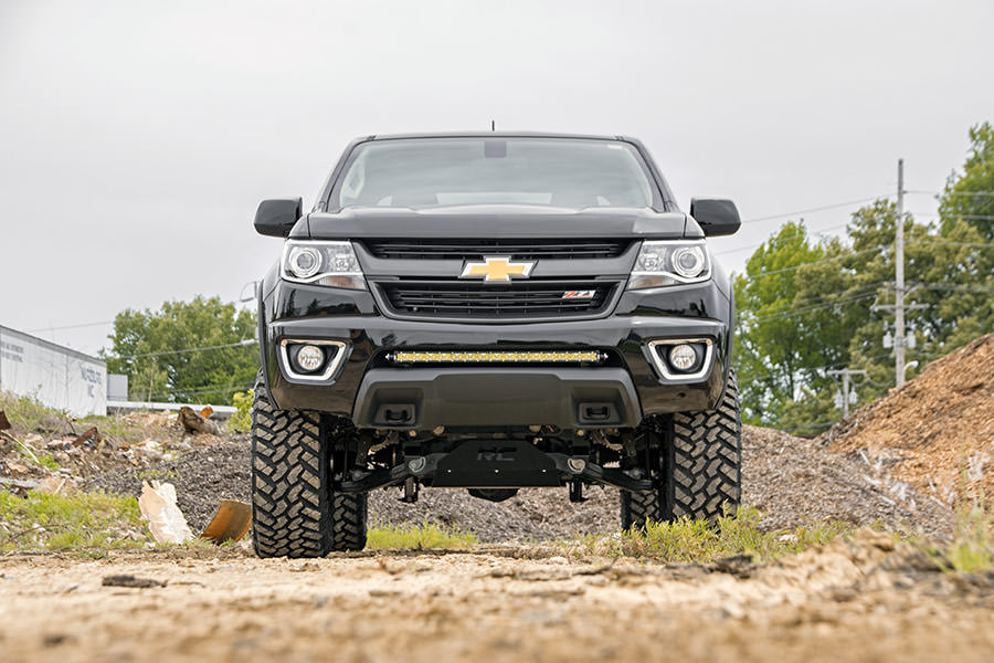 Rough Country 6 Inch Lift Kit M1 Struts Chevy GMC Canyon Colorado 2WD 4WD (2015-2022)