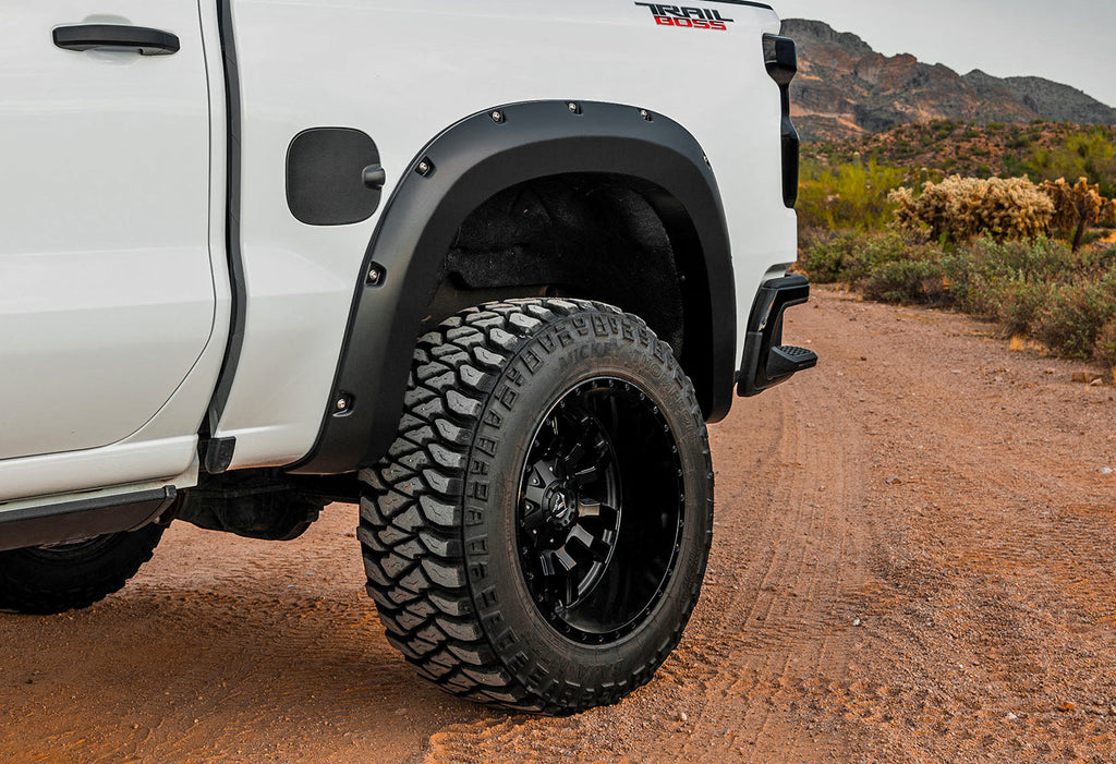 Rough Country Pocket Fender Flares GNO Slate Gray Chevy Silverado 1500 2WD 4WD (22-26)